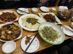 -八大碗私房菜(中城路店)