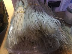 -山里屯铁锅炖(哈尔滨中央大街店)