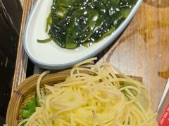 -热火朝天鲜切牛肉火锅(南强街巷店)