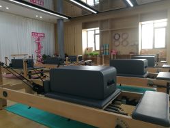-素简女子塑形·健身普拉提