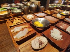 -银米·云南传统过桥米线(双廊黑金冠店)