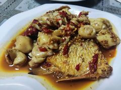 -明本湛江鸡•海鲜小厨(陈家祠店)