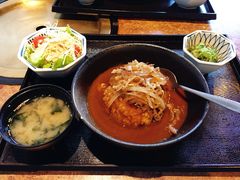 咖喱牛肉定食-炼火烤肉店
