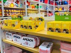 -泡泡玛特POPMART(国金街店)