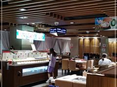 大堂-海底捞火锅鲜切牛肉主题店(长寿路店)