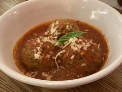 -城市大道红炉披萨烘焙坊