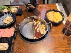 -呷哺呷哺 小火锅 (浦东新欧尚超市店)