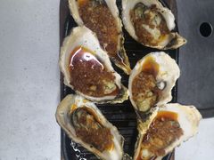 -老东镇啤酒屋海鲜加工·蒸汽海鲜·海鲜烧烤(台东店)