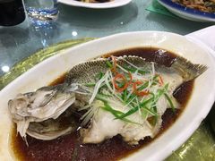 -大鸭梨烤鸭店(金顶街店)