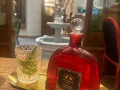 -秘密旅行Bonjour(黑金冠 江南西店)
