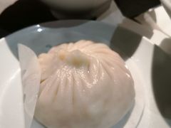 蟹黄大汤包-晓淮山·扬州早茶·淮扬菜(龙阳广场店)
