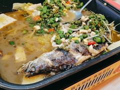 -令狐冲烤鱼·烧菜馆(达明店)