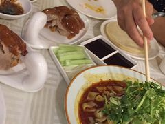 -金杏·粘卷子 烤鸭 农家菜