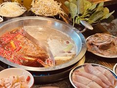 -山城棒棒军手作火锅·天花板手撕水牛鲜毛肚(北京店)