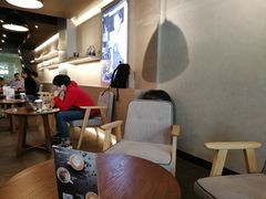 -瑞幸咖啡(1+1大厦店)