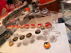 -咖啡苑自助餐厅·中国大饭店