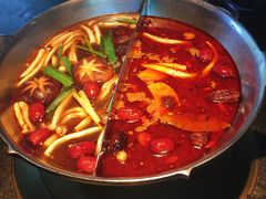 -湊湊火锅·茶憩(新中关购物中心店)