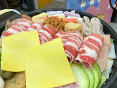 -豚妈妈汤饭·部队锅(南京东路店)