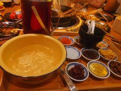 -牛小嫩串串火锅(老国贸总店)