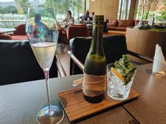 羽衣甘蓝苹果汁-FOOOO CITY CLUB 孚乐里音乐西餐酒吧(来福士店)