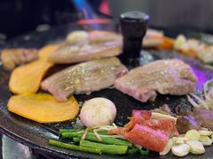 -豚豚家돈돈가韩国锅盖烤肉(新北万达店)