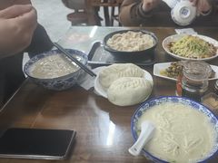 -雪琴面馆富安特色鱼汤面(城中花园店)