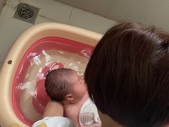 -成都阿姨到家月嫂育儿嫂(华西店)
