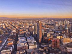 -Top Of Vancouver Revolving Restaurant