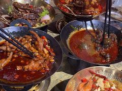 -老闵田螺馆·南昌特色小炒(梦时代店)