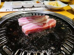 -唯成•韩国炭火烤肉 유성고기