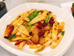 竹笋炒腊肉-贵州大厦贵州厅(樱花园西街店)