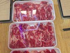 -杨老板·海鲜集市火锅·鲜切牛肉(中防万宝店)