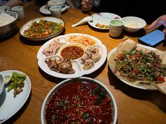 -湘缘道客•湘缘饭店·25年湘菜馆(古墩路店)