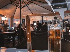 招牌巴伐利亚烤脆皮猪肘-LENBACH兰巴赫西餐啤酒坊(大连东港店)