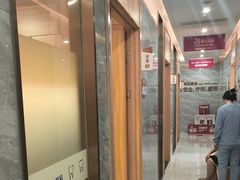 -上海仁爱医院口腔科 · 种植