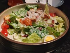 熏鸡肉蔬菜色拉-C&R西班牙餐厅