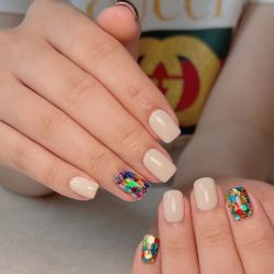 -斯馨·健康美甲美睫