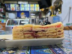 -敖特尔布里亚特美食坊(世纪花苑店)