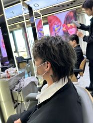 -藤野造型烫发染发