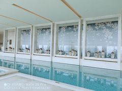 -成都华尔道夫酒店游泳池