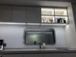 -亿美医疗美容·半岛大超炮官方授权店
