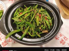 -堂瓦里·33年传统赣菜(第一街区店)