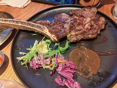 -HUZI虎滋精酿餐吧(京西大悦城店)