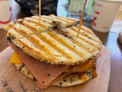 -Catch Bagel(芳草地店)