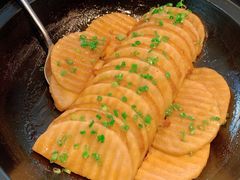 沙窝焗荔浦芋头-马仕玖煲·融合菜·酥不腻烤鸭(人大店)