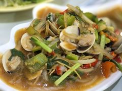 -覃记海鲜美食餐厅