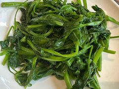 -渝信川菜 · 川味家常菜(财富购物中心店)