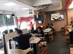 大堂-三头牛·潮汕牛肉生蚝火锅 (夏湾店)