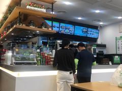 -老乡鸡(武汉江腾广场店)