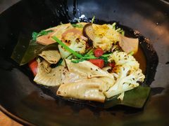 -万记麻辣烫国展总店
